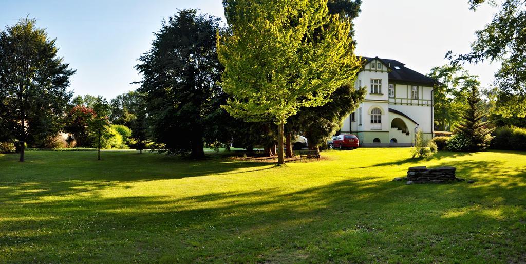 Pension Habermannova Vila Bludov  Luaran gambar