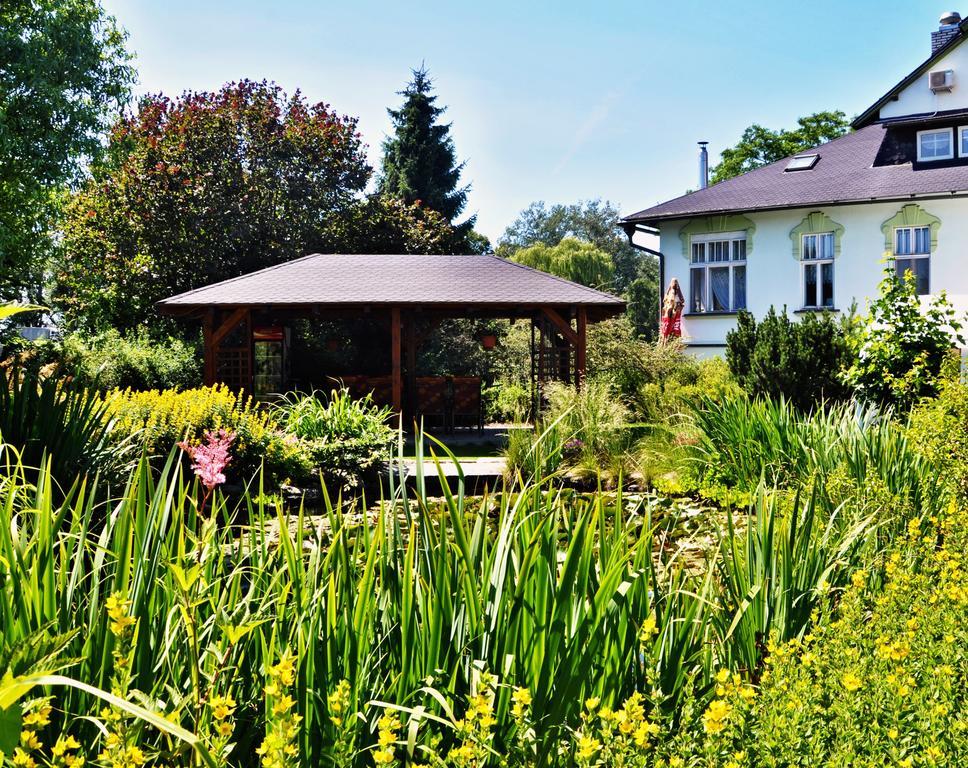 Pension Habermannova Vila Bludov  Luaran gambar